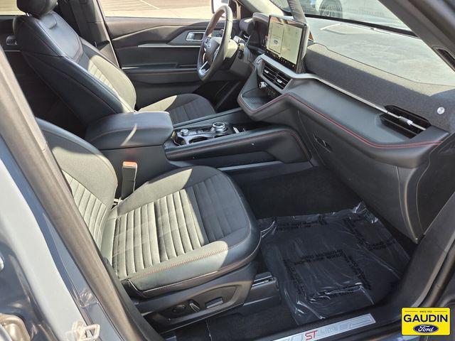 used 2025 Ford Explorer car, priced at $44,099