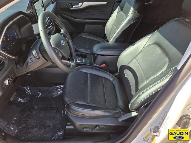 used 2022 Ford Escape car, priced at $19,900