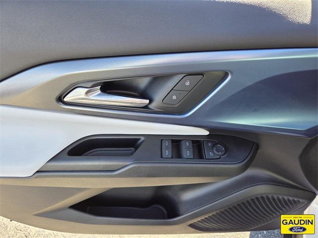 used 2024 Chevrolet Equinox EV car, priced at $25,900