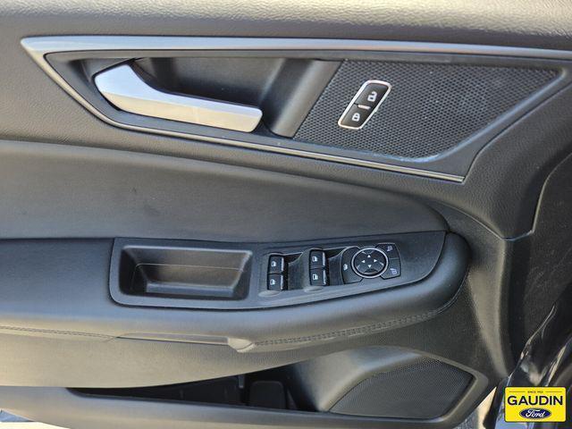 used 2024 Ford Edge car, priced at $26,500