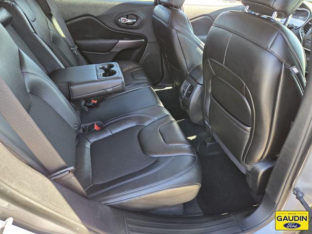 used 2019 Jeep Cherokee car, priced at $19,487