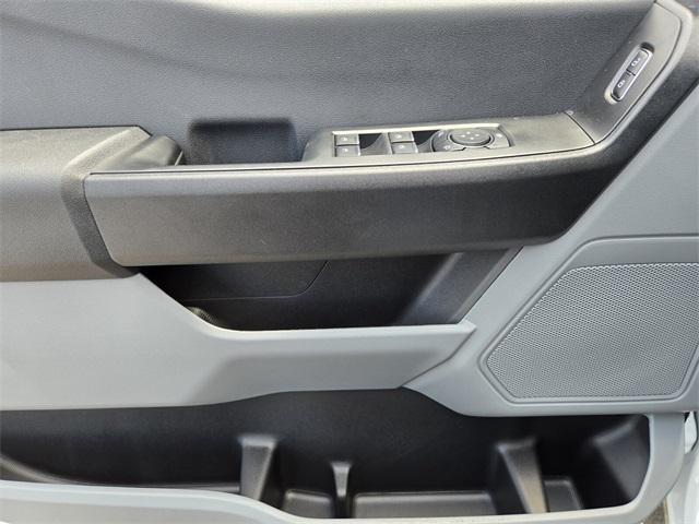 new 2025 Ford F-450 car, priced at $67,636