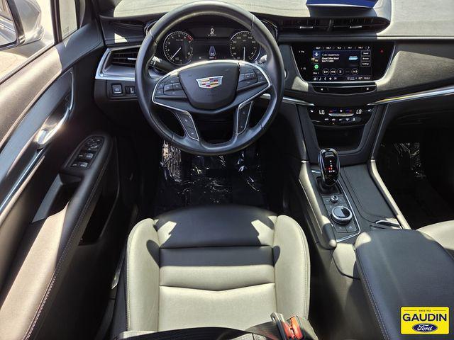 used 2023 Cadillac XT5 car, priced at $27,535