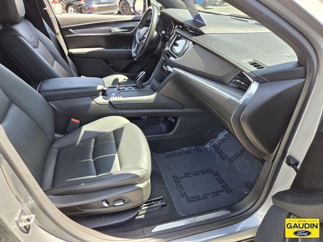 used 2023 Cadillac XT5 car, priced at $27,535