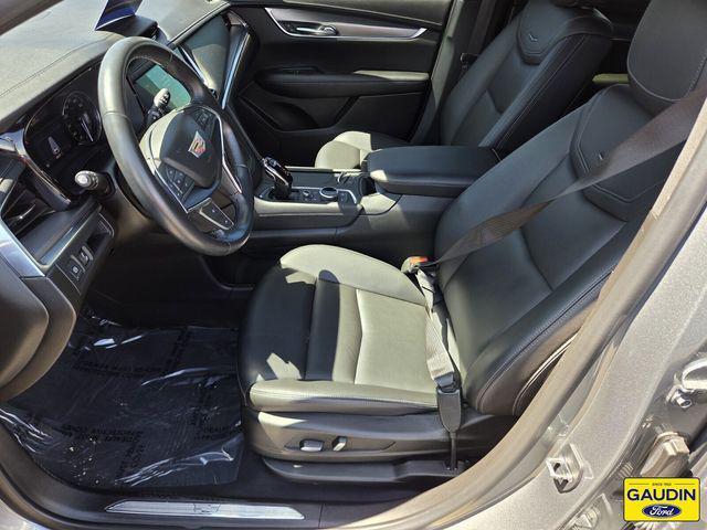 used 2023 Cadillac XT5 car, priced at $27,535