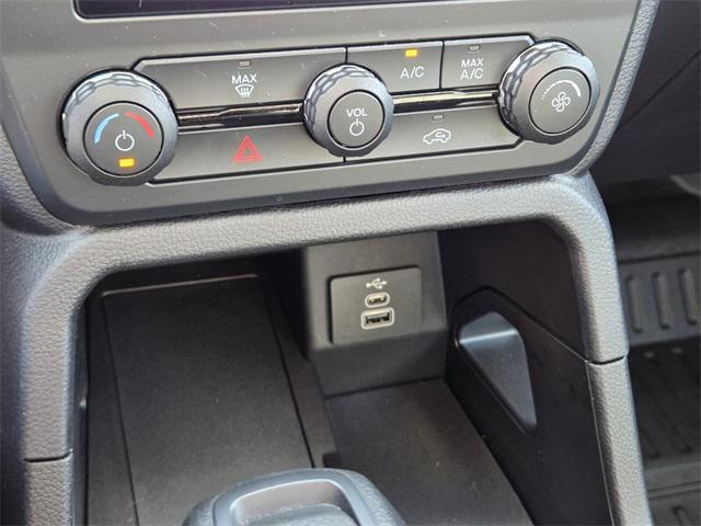 new 2025 Ford Ranger car, priced at $28,973