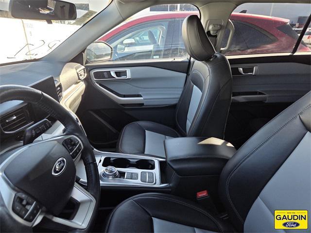 used 2022 Ford Explorer car, priced at $28,888
