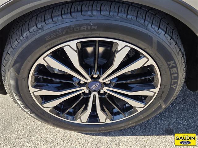 used 2021 Ford Escape car, priced at $15,995