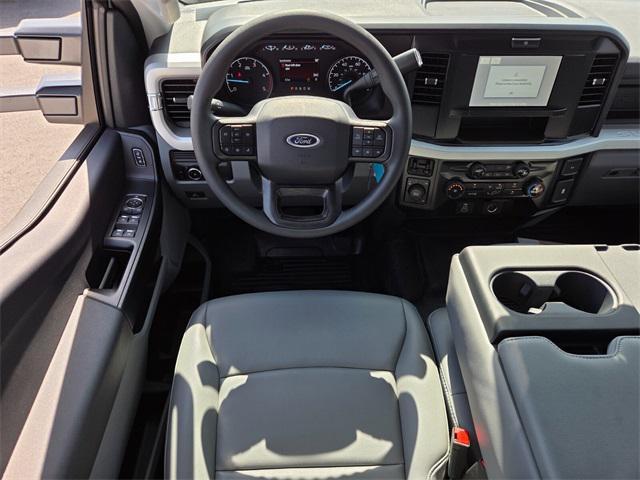 new 2025 Ford F-450 car, priced at $68,391