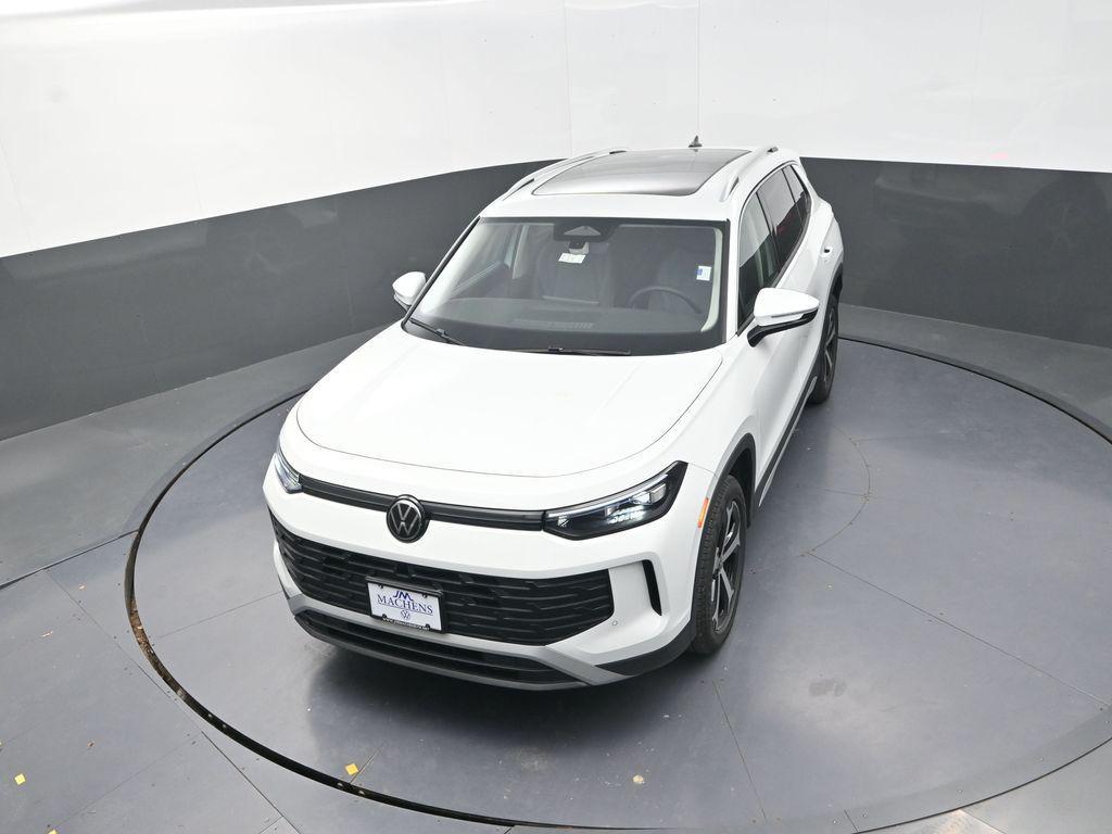new 2026 Volkswagen Tiguan car, priced at $36,363