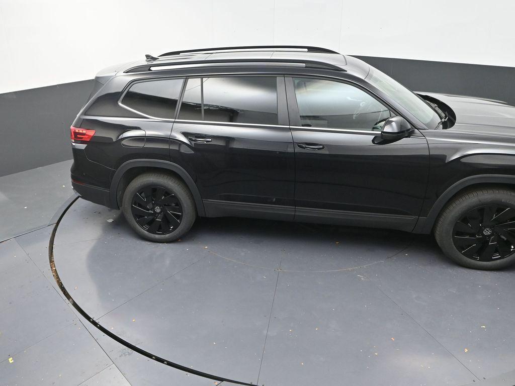 new 2026 Volkswagen Atlas car, priced at $45,022