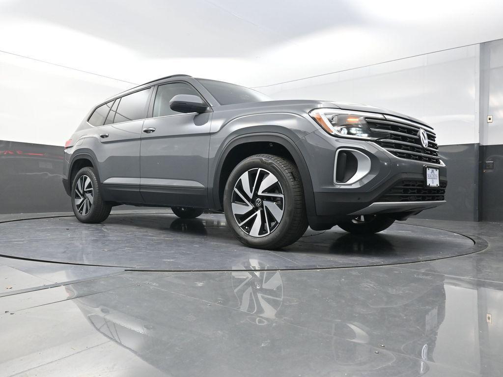 new 2026 Volkswagen Atlas car, priced at $44,947