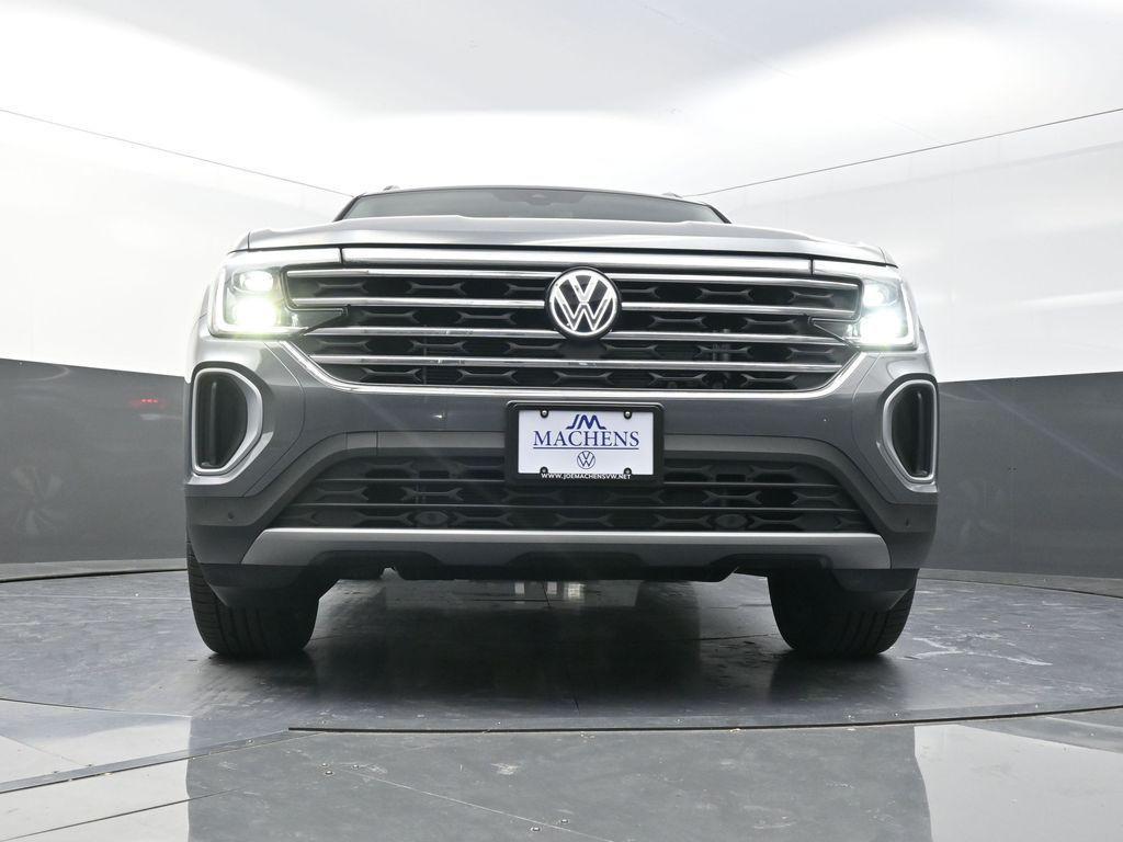 new 2026 Volkswagen Atlas car, priced at $44,947
