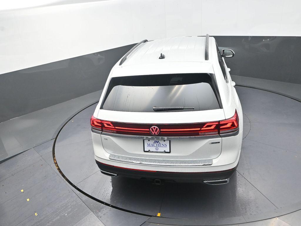 new 2026 Volkswagen Atlas car, priced at $44,513