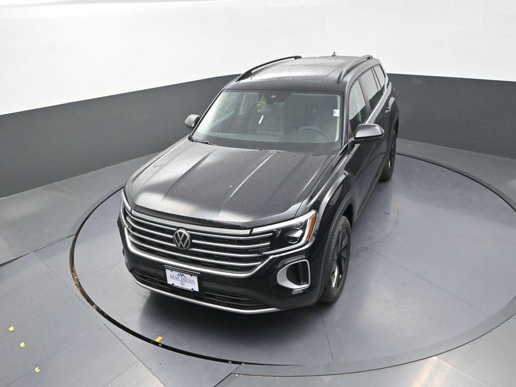 new 2026 Volkswagen Atlas car, priced at $45,255
