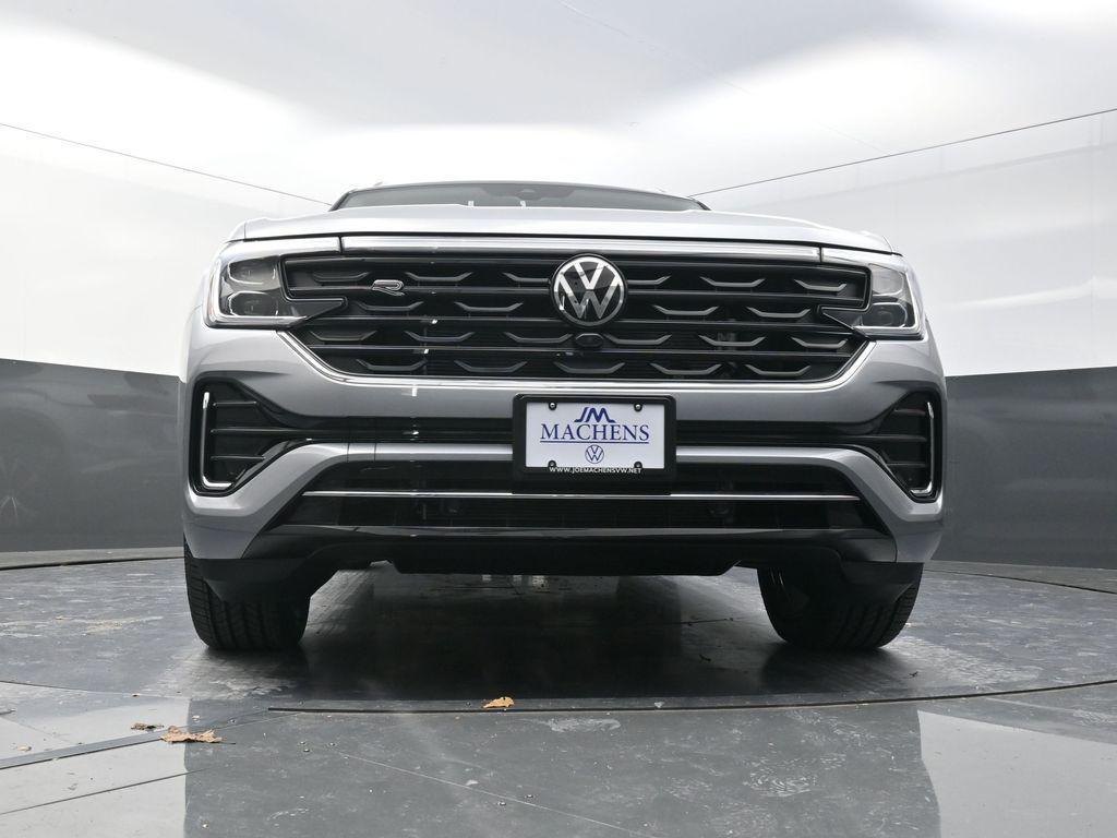 new 2026 Volkswagen Atlas car, priced at $52,181