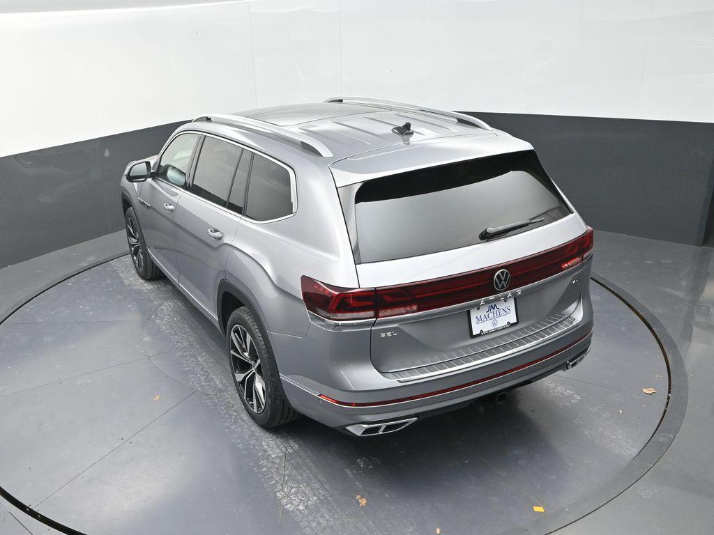 new 2026 Volkswagen Atlas car, priced at $52,181