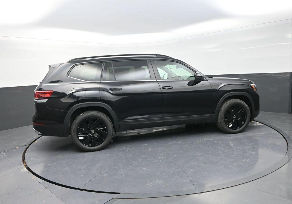 new 2026 Volkswagen Atlas car, priced at $45,022