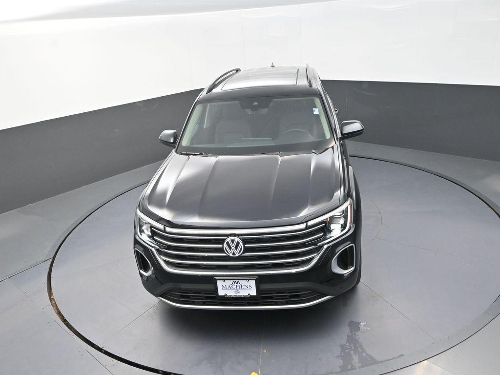 new 2026 Volkswagen Atlas car, priced at $46,022
