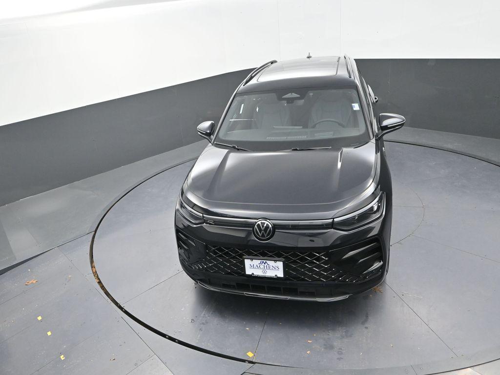 new 2026 Volkswagen Tiguan car, priced at $38,854