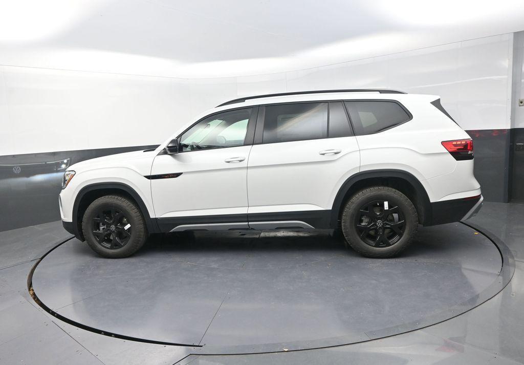 new 2026 Volkswagen Atlas car, priced at $46,264