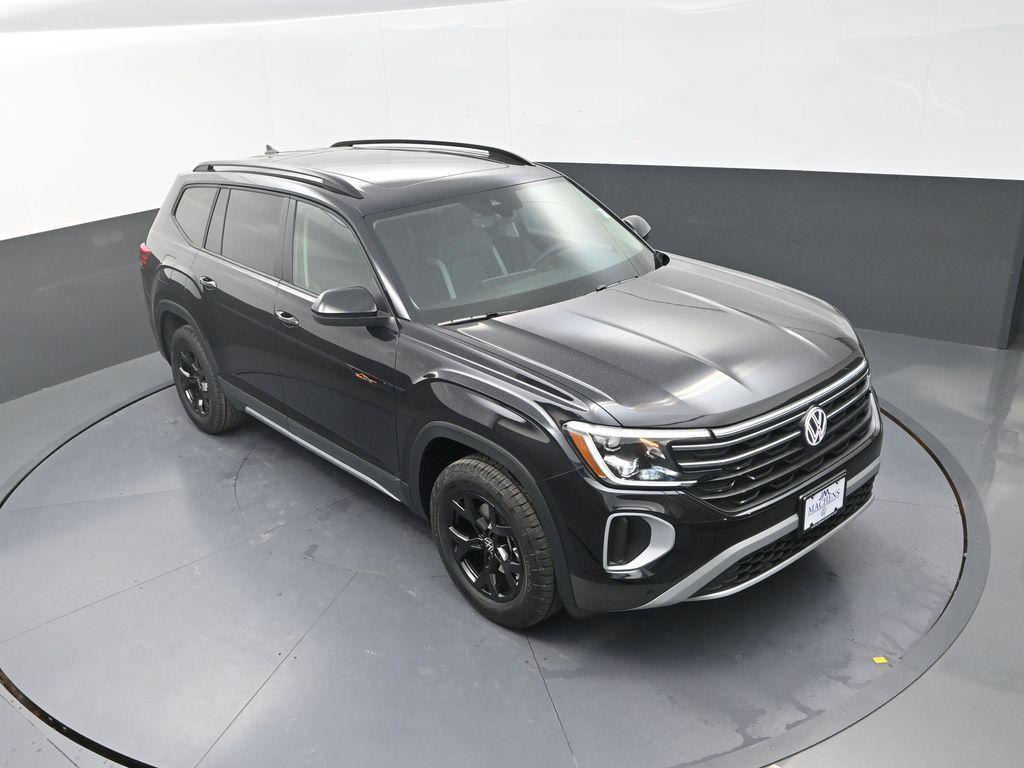 new 2026 Volkswagen Atlas car, priced at $45,827