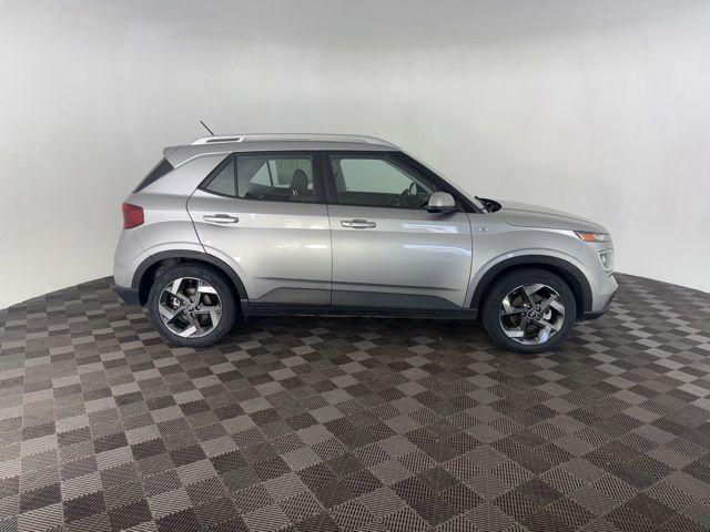 used 2024 Hyundai Venue car, priced at $16,484