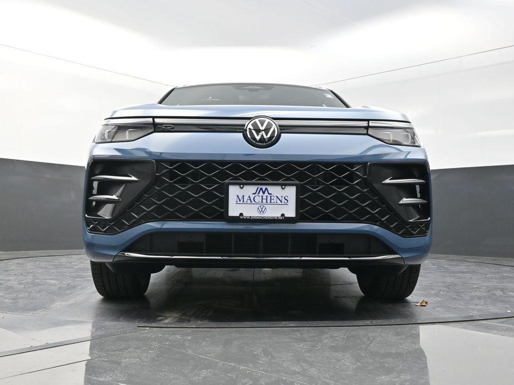 new 2026 Volkswagen Tiguan car, priced at $39,346