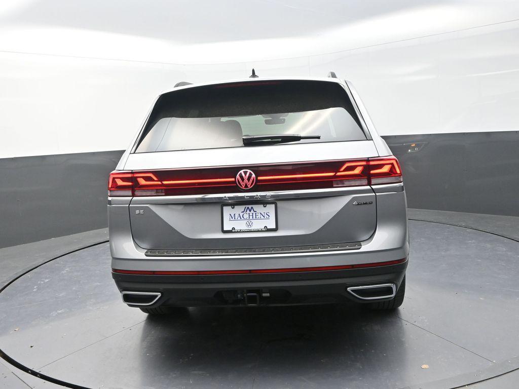 new 2026 Volkswagen Atlas car, priced at $44,588