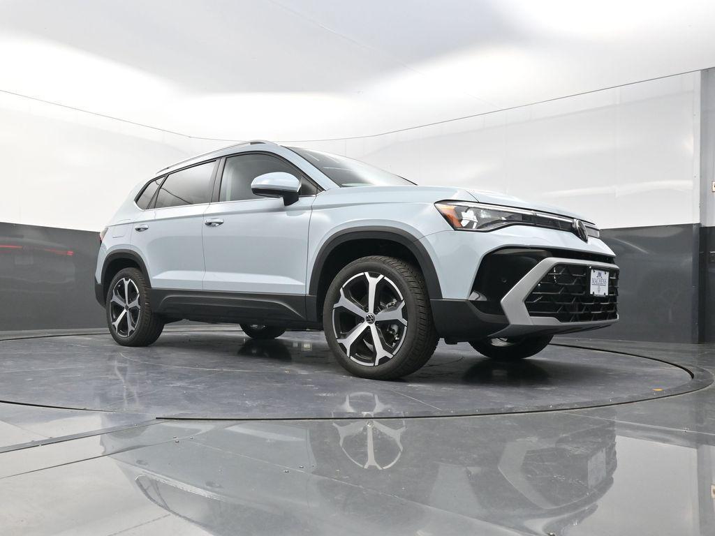 new 2026 Volkswagen Taos car, priced at $37,038