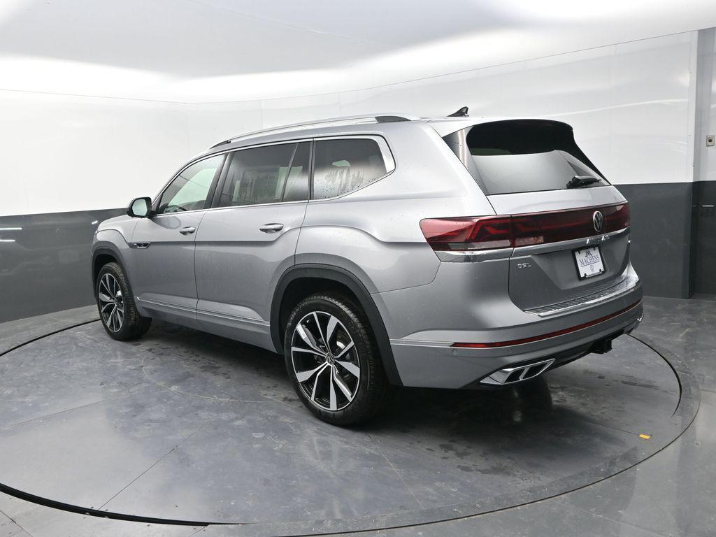 new 2026 Volkswagen Atlas car, priced at $52,268