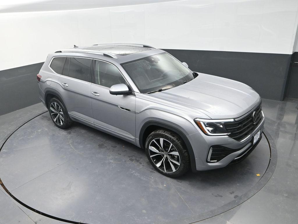 new 2026 Volkswagen Atlas car, priced at $52,268