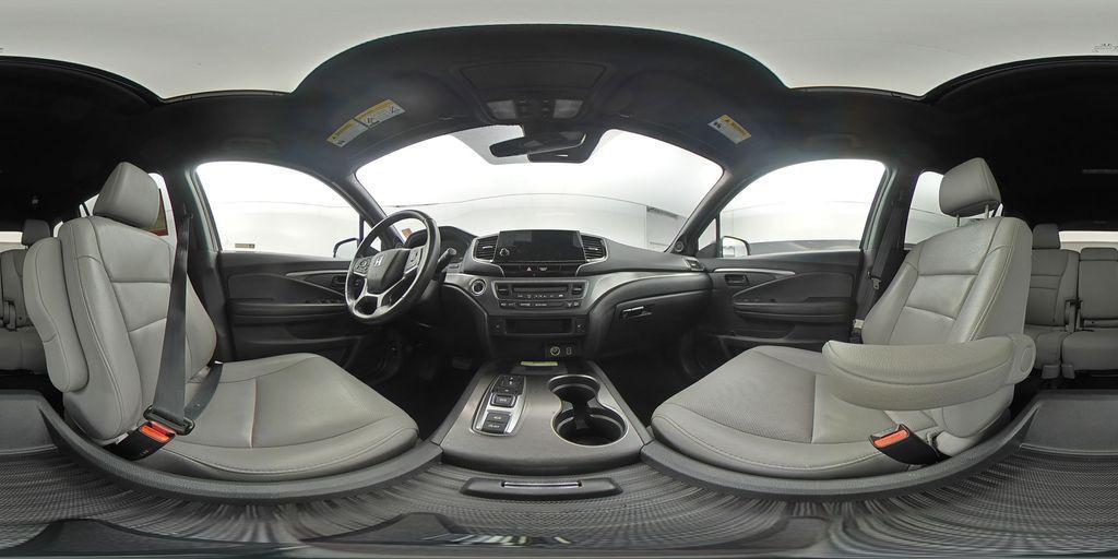 used 2023 Honda Passport car, priced at $28,016