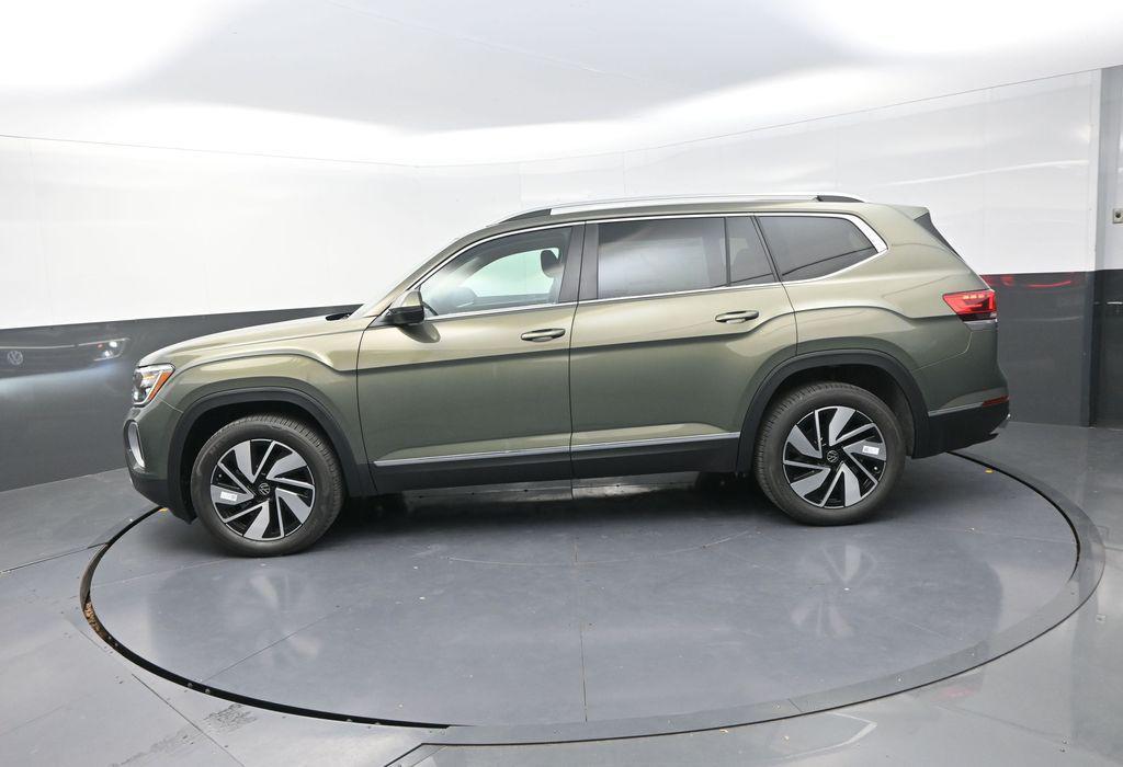new 2026 Volkswagen Atlas car, priced at $47,336