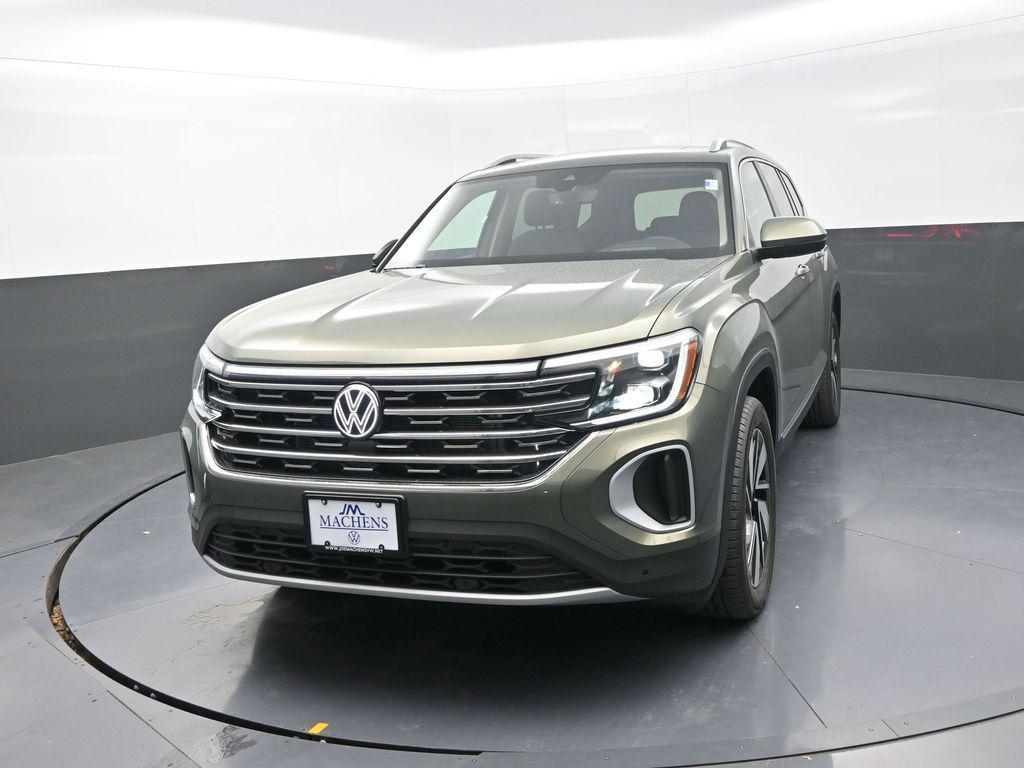 new 2026 Volkswagen Atlas car, priced at $47,336