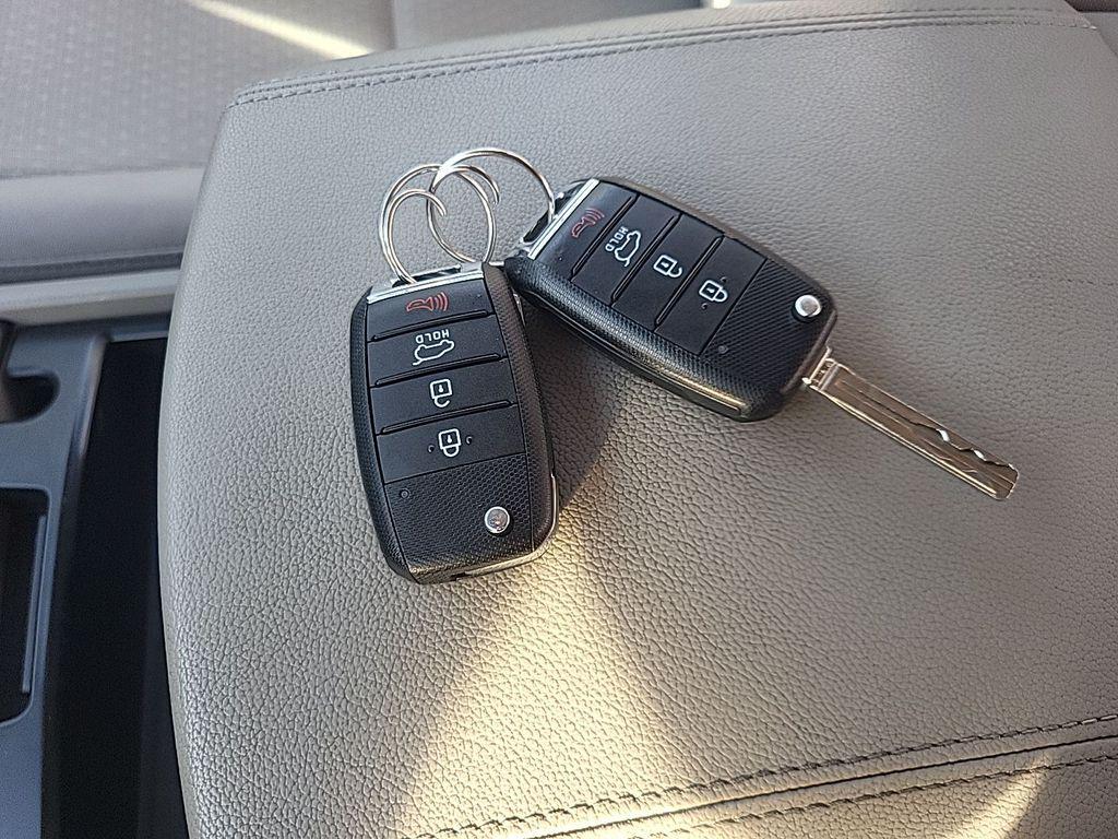 used 2018 Kia Sedona car, priced at $16,714