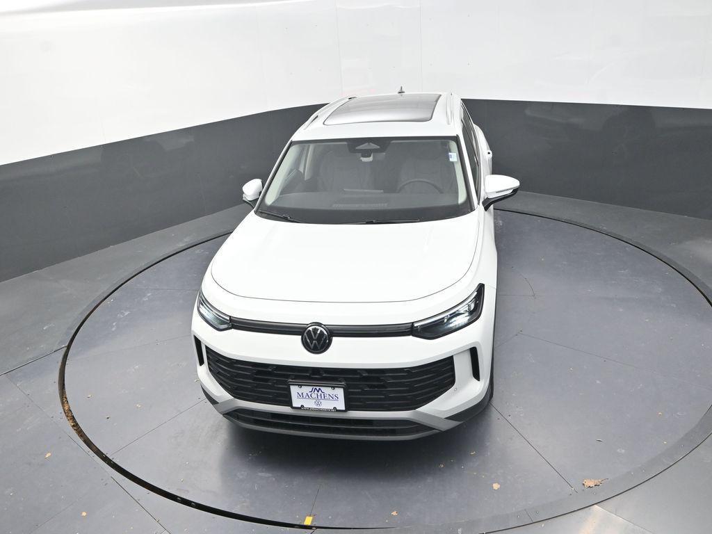 new 2026 Volkswagen Tiguan car, priced at $36,363
