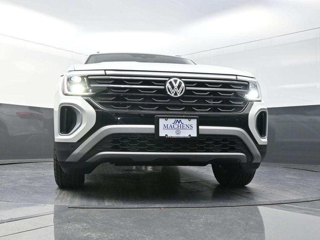 new 2026 Volkswagen Atlas car, priced at $46,264