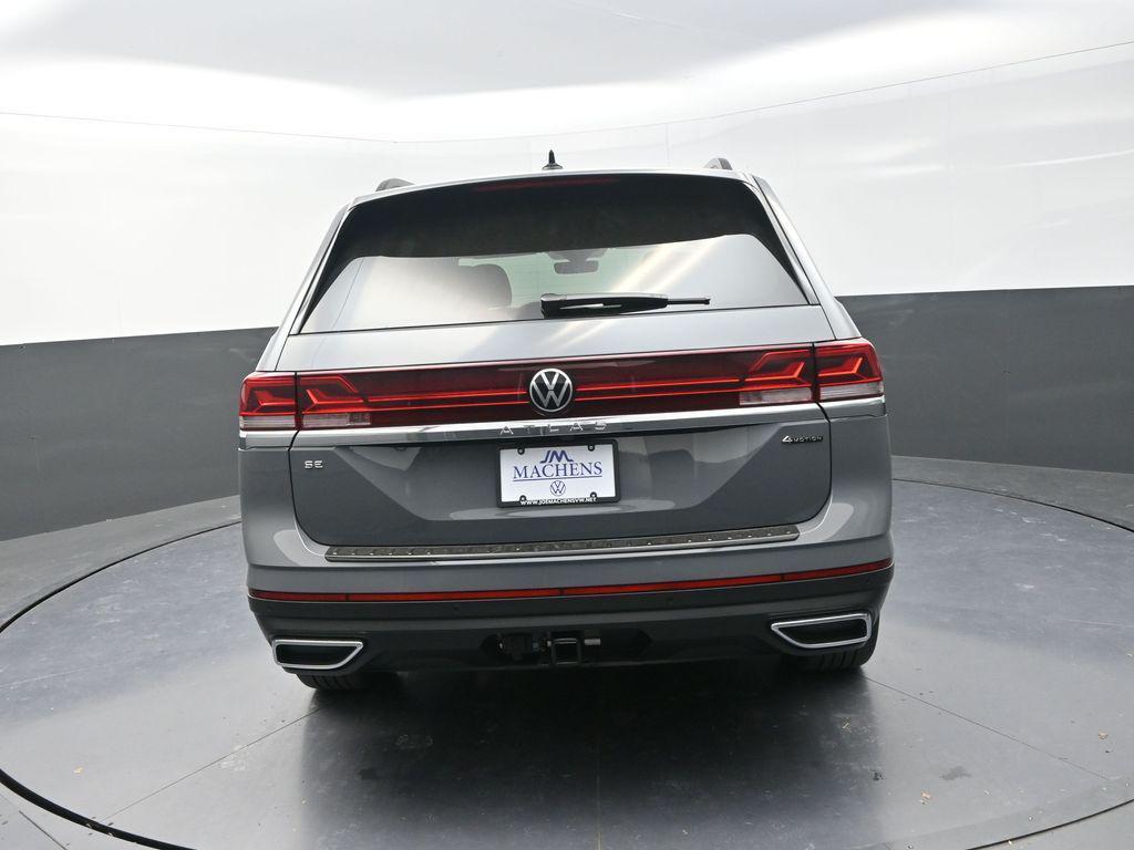 new 2026 Volkswagen Atlas car, priced at $45,025