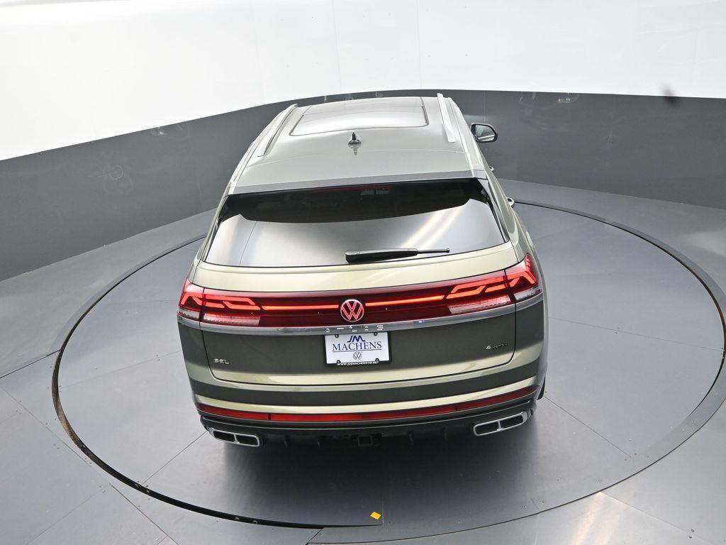 new 2026 Volkswagen Atlas Cross Sport car, priced at $51,347