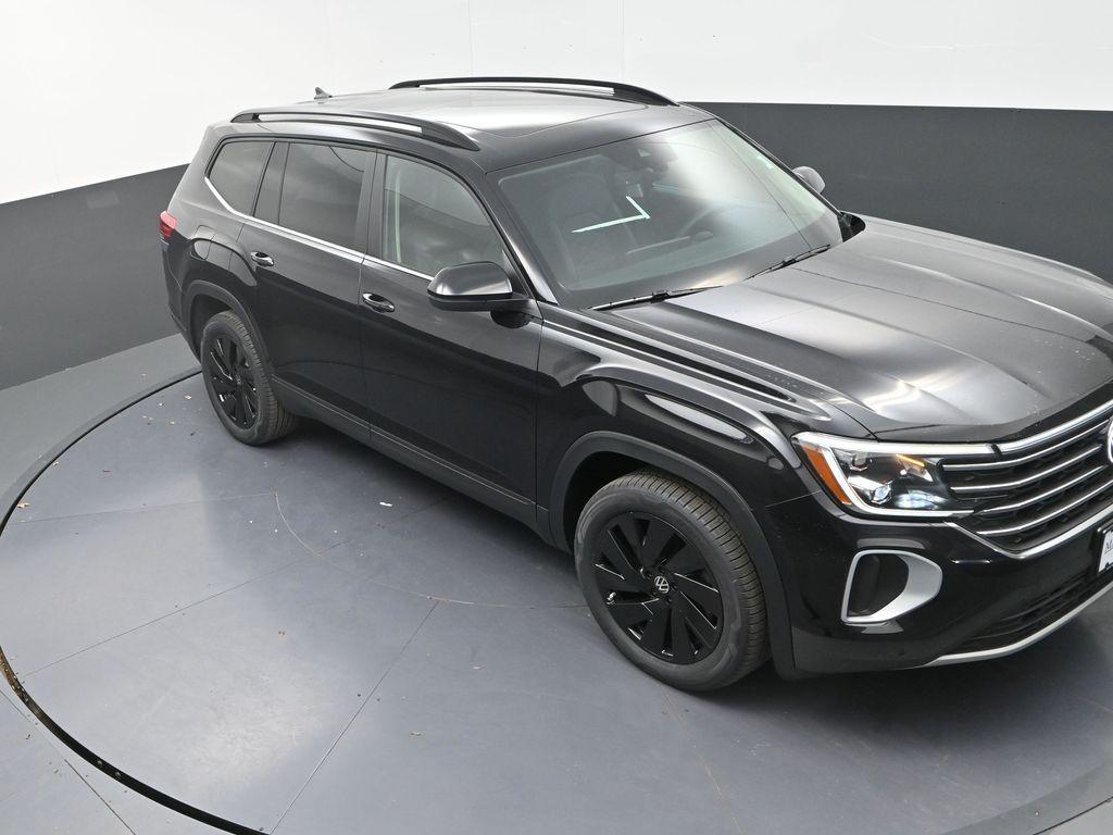 new 2026 Volkswagen Atlas car, priced at $45,022