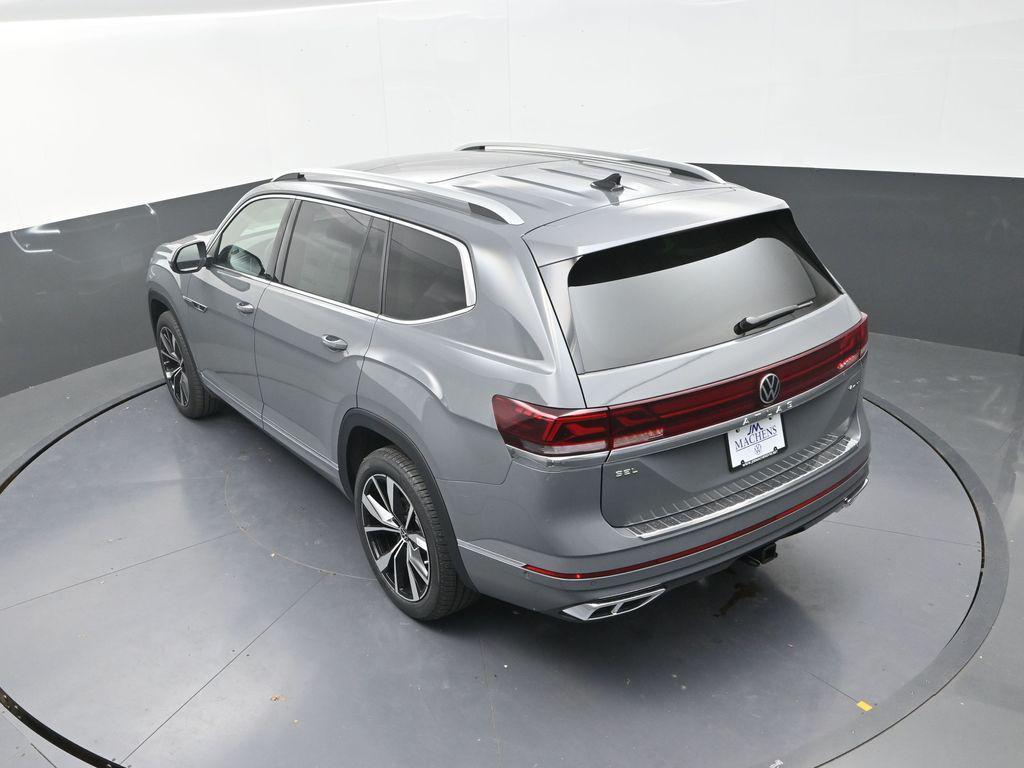 new 2026 Volkswagen Atlas car, priced at $52,618