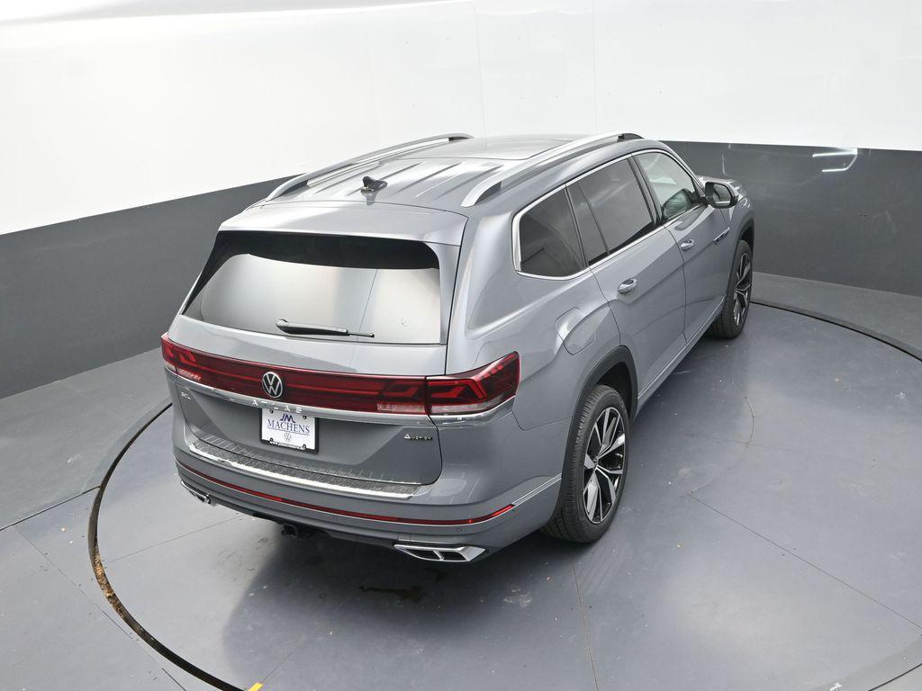 new 2026 Volkswagen Atlas car, priced at $52,618