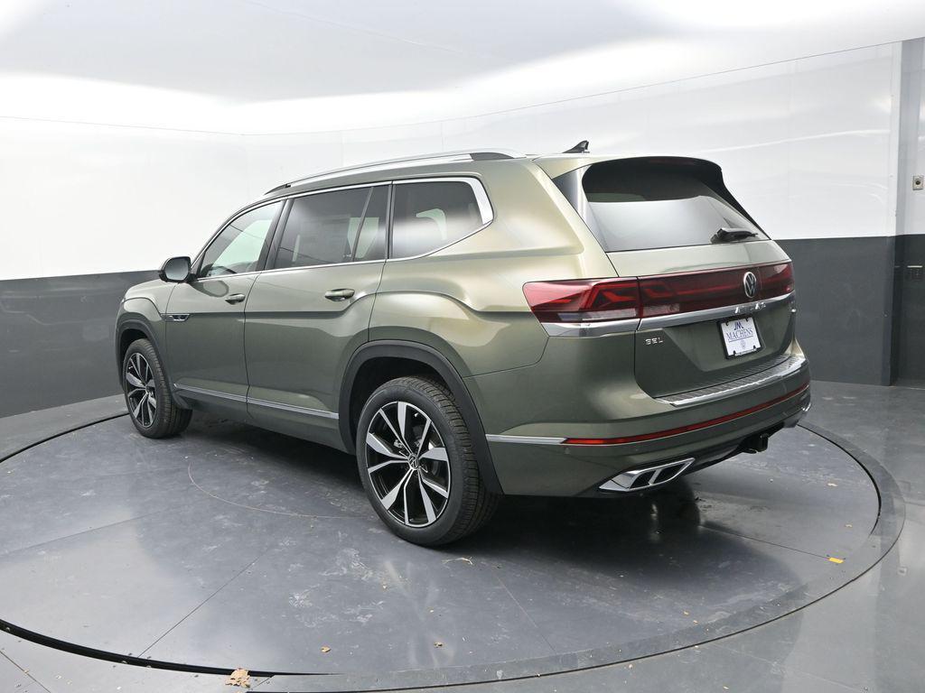 new 2026 Volkswagen Atlas car, priced at $52,181