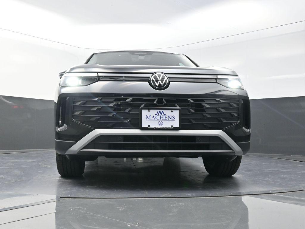 new 2026 Volkswagen Tiguan car, priced at $35,331