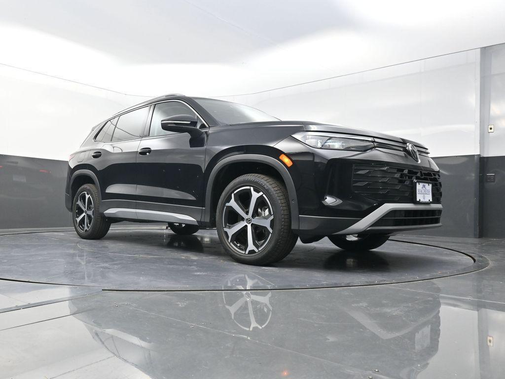 new 2026 Volkswagen Tiguan car, priced at $35,331