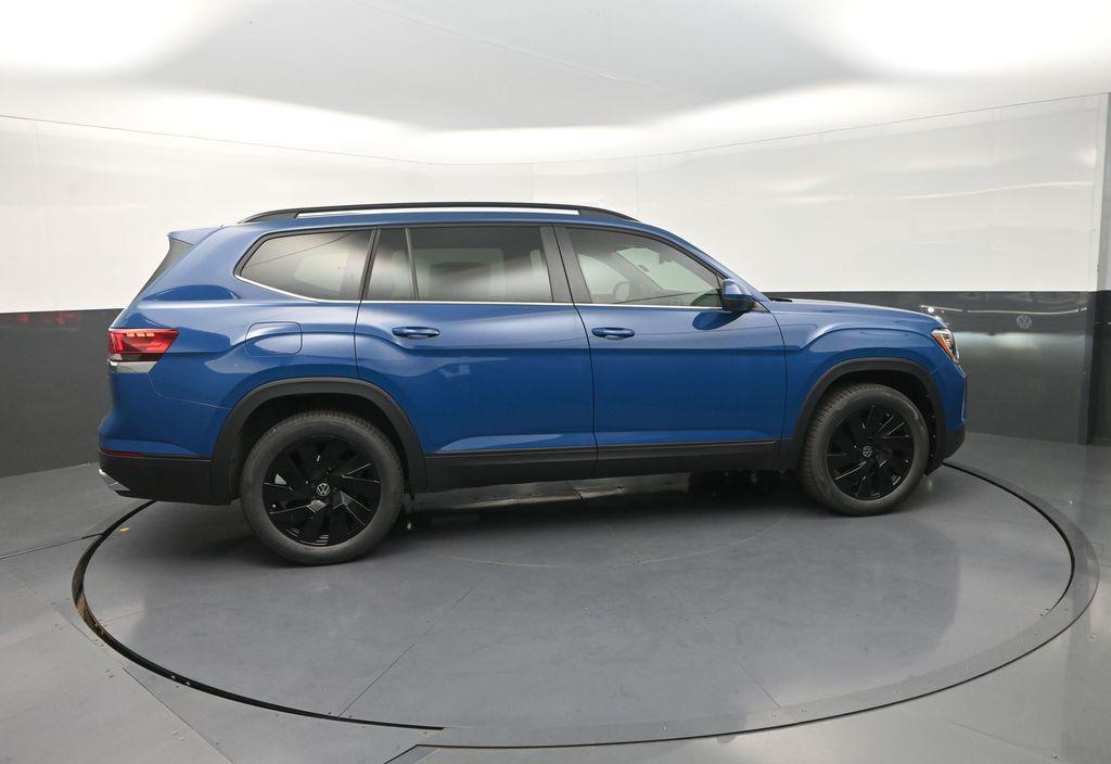 new 2026 Volkswagen Atlas car, priced at $45,882