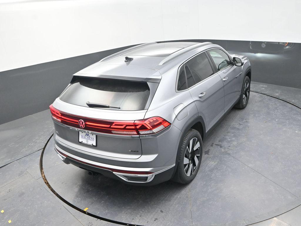 new 2026 Volkswagen Atlas Cross Sport car, priced at $47,125