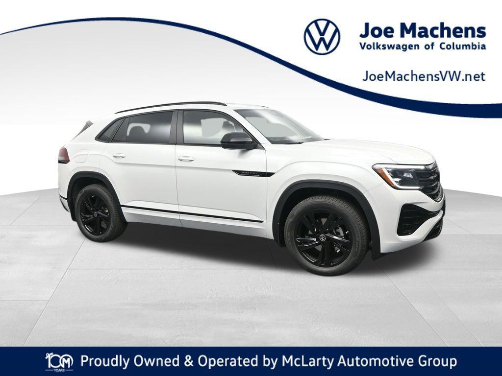 new 2026 Volkswagen Atlas Cross Sport car, priced at $49,446
