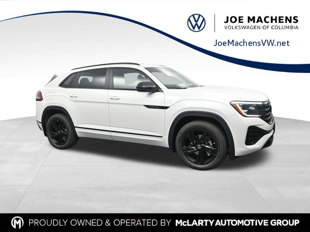 new 2026 Volkswagen Atlas Cross Sport car, priced at $49,446